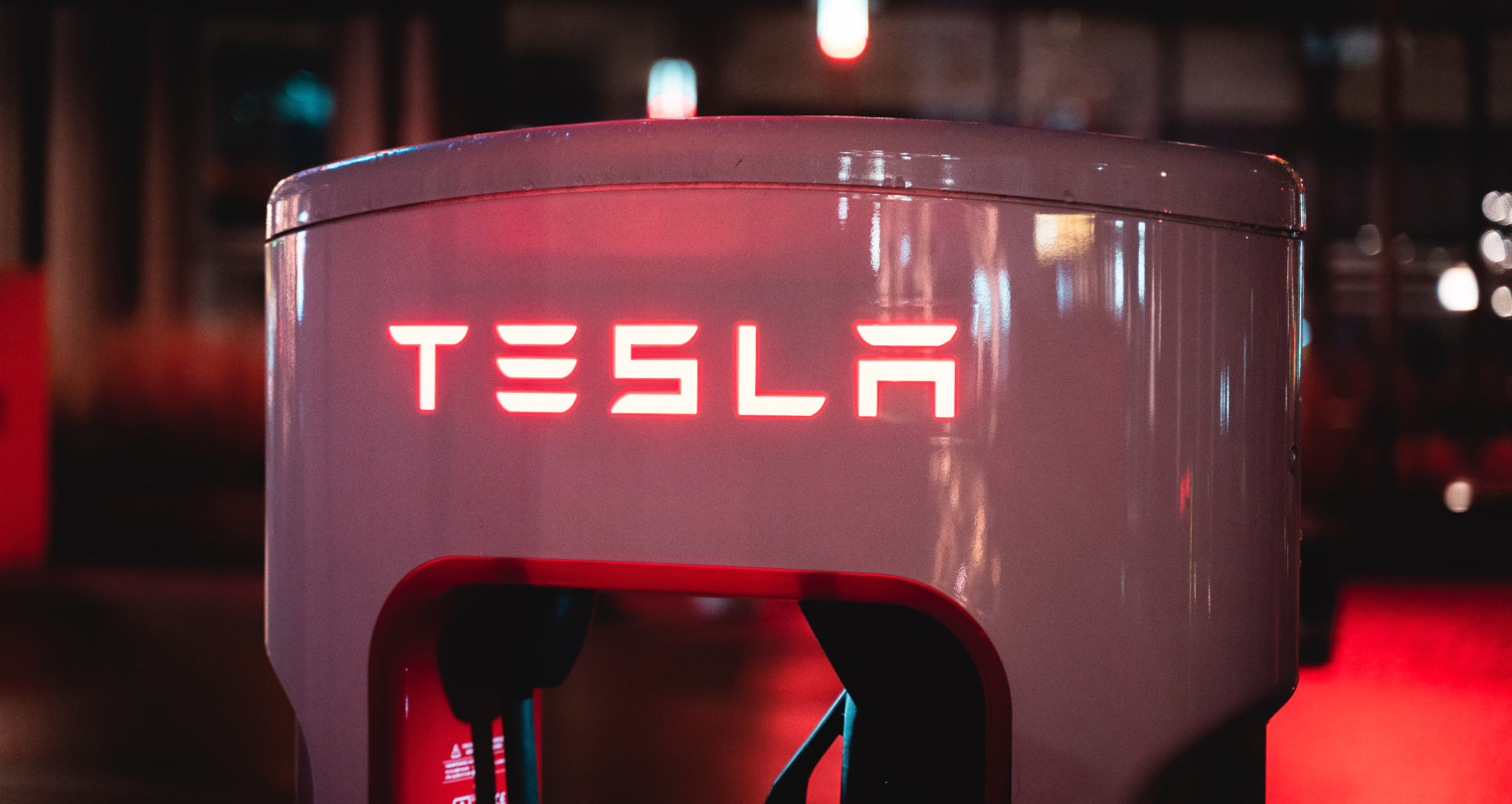 Tesla: товарные знаки и патенты компании