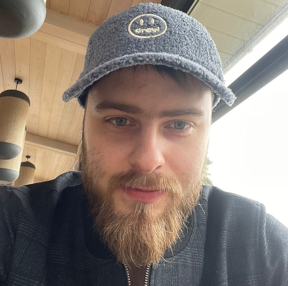 user-pic